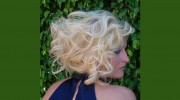 Yellow Strawberry Salons