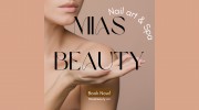 Mia's Beauty