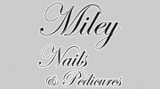 Miley Nails